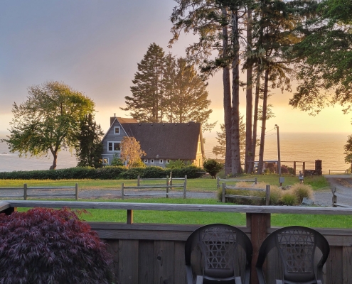 DH 2 House on the water during sunset