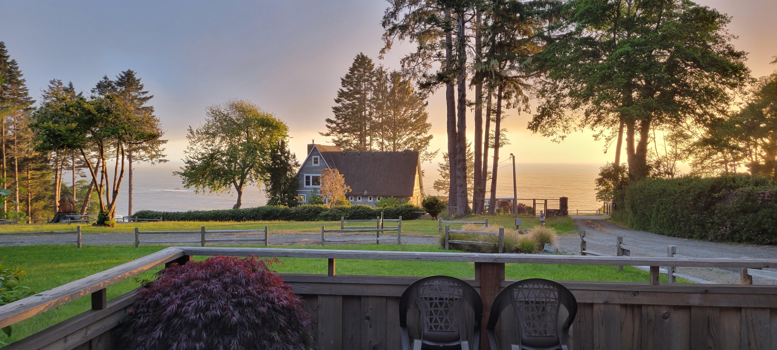 DH 2 House on the water during sunset